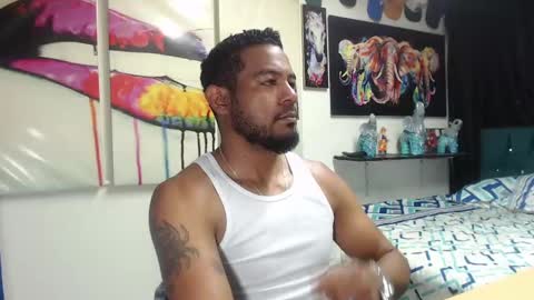 Snapshot of blade_foxx chatting on January 12, 8:36 am Richard online show from January 12, 8:36 am