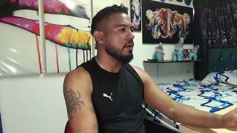 Snapshot of blade_foxx chatting on January 30, 6:10 pm Richard online show from January 30, 6:10 pm