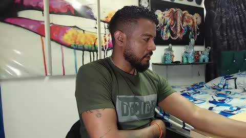 Snapshot of blade_foxx chatting on January 31, 2:28 pm Richard online show from January 31, 2:28 pm