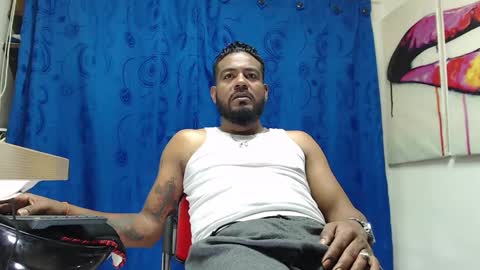 Snapshot of blade_foxx chatting on March 7, 6:24 am Richard online show from March 7, 6:24 am