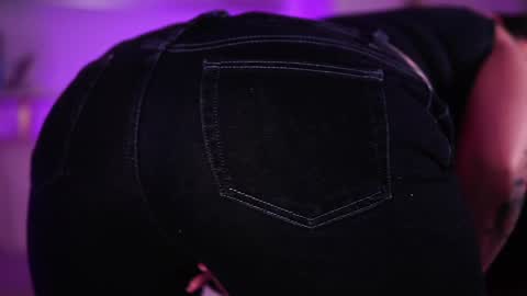 BlaireBloom online show from April 1, 1:41 pm