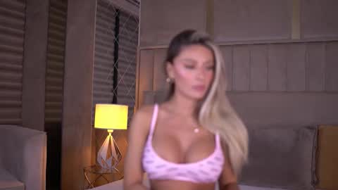 BlairSanders online show from October 7, 6:16 pm