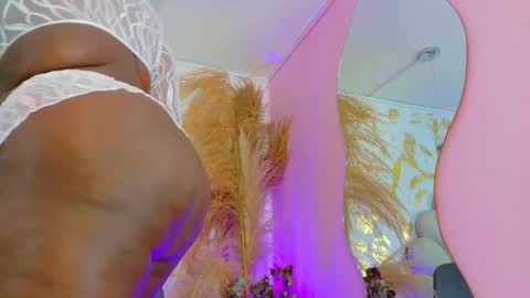 Snapshot of blaisysmith chatting on October 18, 11:55 am Blaisysmith online show from October 18, 11:55 am