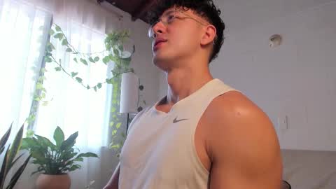 Blake Levi  Independent Model online show from March 26, 5:18 pm