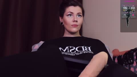 Britney online show from February 6, 4:36 pm