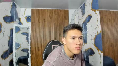 blake_tay online show from April 11, 7:45 am