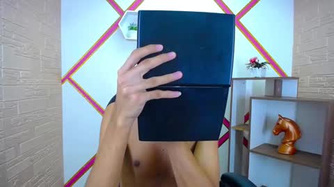 Snapshot of blakelovee chatting on October 23, 6:28 pm blakelovee online show from October 23, 6:28 pm