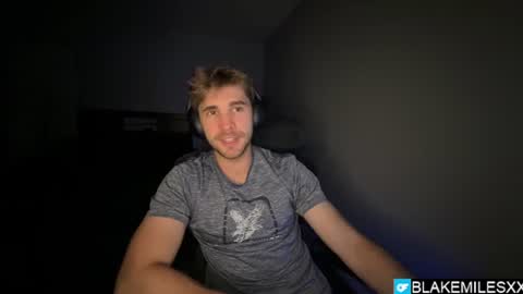 Snapshot of blakemiles2 chatting on July 10, 2:05 am Blake Miles online show from July 10, 2:05 am