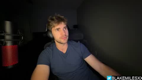 Snapshot of blakemiles2 chatting on July 17, 3:02 am Blake Miles online show from July 17, 3:02 am
