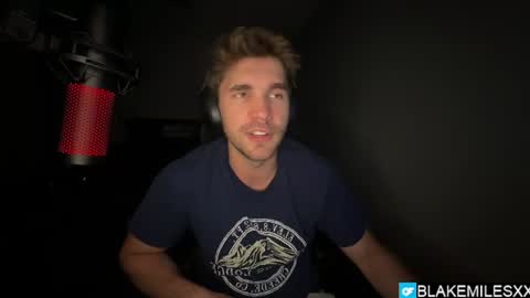Snapshot of blakemiles2 chatting on July 21, 2:58 am Blake Miles online show from July 21, 2:58 am