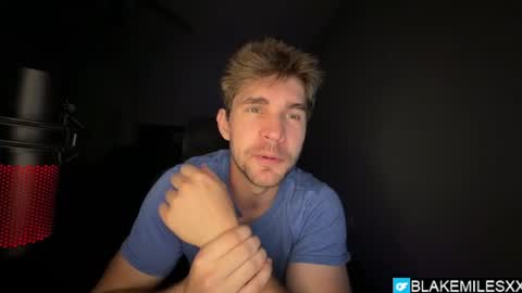 Snapshot of blakemiles2 chatting on July 26, 1:58 am Blake Miles online show from July 26, 1:58 am