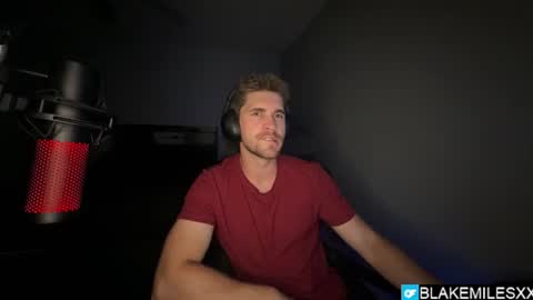 Snapshot of blakemiles2 chatting on July 28, 3:24 am Blake Miles online show from July 28, 3:24 am