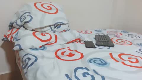 Snapshot of blakeshatter chatting on January 15, 5:47 pm blakeshatter online show from January 15, 5:47 pm