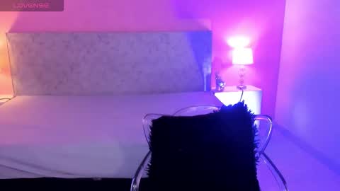 Blak Miller Gilson online show from November 6, 9:05 pm