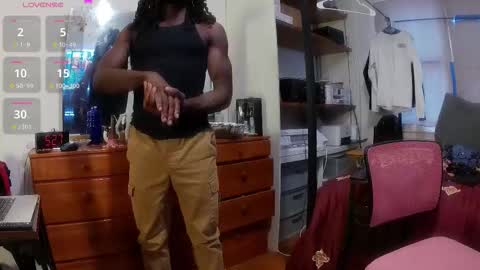 Snapshot of blaqjay chatting on February 11, 10:26 pm BlaqJay online show from February 11, 10:26 pm