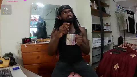 Snapshot of blaqjay chatting on February 23, 11:35 pm BlaqJay online show from February 23, 11:35 pm