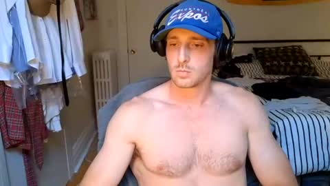Snapshot of blastoise234 chatting on July 6, 9:17 pm DickRex21 online show from July 6, 9:17 pm