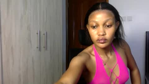 Hot ronn online show from April 7, 3:56 pm