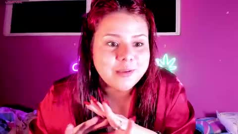 Pau online show from May 27, 2:19 am