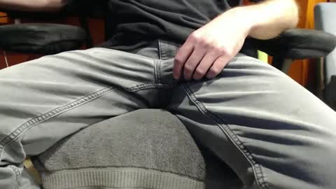 bleedgreengoo online show from October 7, 4:37 pm