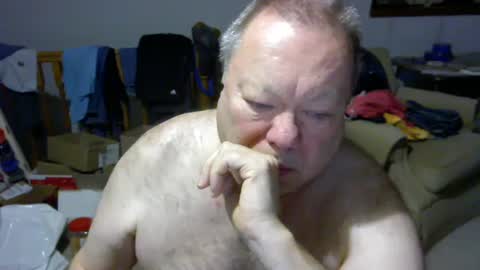 Snapshot of blemon32 chatting on December 23, 1:13 pm Bob online show from December 23, 1:13 pm