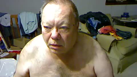 Snapshot of blemon32 chatting on December 27, 12:23 pm Bob online show from December 27, 12:23 pm
