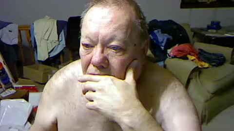 Snapshot of blemon32 chatting on December 29, 12:34 pm Bob online show from December 29, 12:34 pm