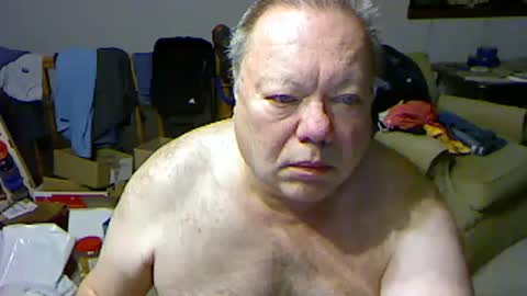 Snapshot of blemon32 chatting on January 7, 1:03 pm Bob online show from January 7, 1:03 pm