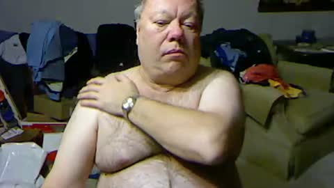 Snapshot of blemon32 chatting on January 13, 1:45 am Bob online show from January 13, 1:45 am