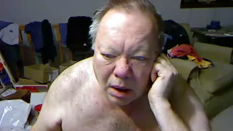 Snapshot of blemon32 chatting on January 17, 12:10 pm Bob online show from January 17, 12:10 pm