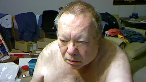 Snapshot of blemon32 chatting on January 19, 1:32 am Bob online show from January 19, 1:32 am