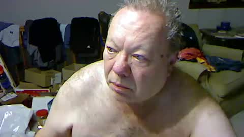 Snapshot of blemon32 chatting on January 22, 1:32 pm Bob online show from January 22, 1:32 pm
