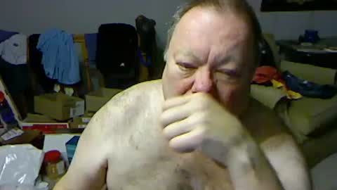 Snapshot of blemon32 chatting on January 28, 12:54 pm Bob online show from January 28, 12:54 pm