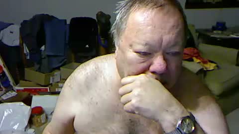 Snapshot of blemon32 chatting on February 17, 11:44 am Bob online show from February 17, 11:44 am