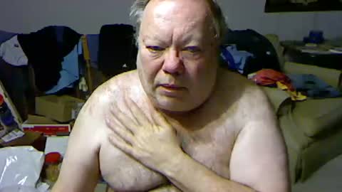 Snapshot of blemon32 chatting on March 9, 11:47 am Bob online show from March 9, 11:47 am