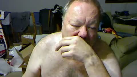 Snapshot of blemon32 chatting on September 10, 12:05 pm Bob online show from September 10, 12:05 pm