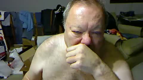 Snapshot of blemon32 chatting on September 22, 11:56 am Bob online show from September 22, 11:56 am