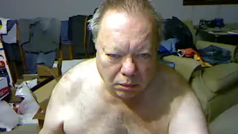 Snapshot of blemon32 chatting on September 24, 11:24 am Bob online show from September 24, 11:24 am