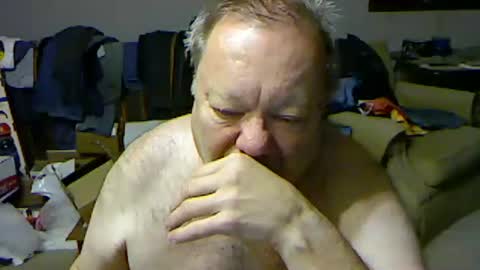 Snapshot of blemon32 chatting on September 29, 10:53 am Bob online show from September 29, 10:53 am