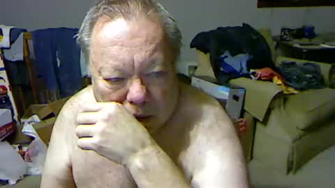 Snapshot of blemon32 chatting on October 5, 10:46 am Bob online show from October 5, 10:46 am