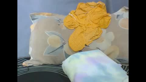 Snapshot of blessed_squiterr chatting on February 4, 6:03 pm ann online show from February 4, 6:03 pm