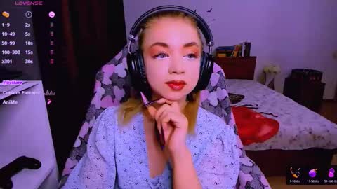 Nicole online show from November 27, 4:47 am