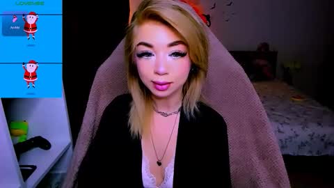 Nicole online show from December 22, 11:46 pm