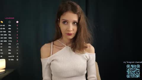 Snapshot of blissemily_ chatting on February 11, 8:52 am Emily online show from February 11, 8:52 am