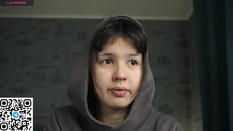 Sara online show from September 23, 1:14 pm
