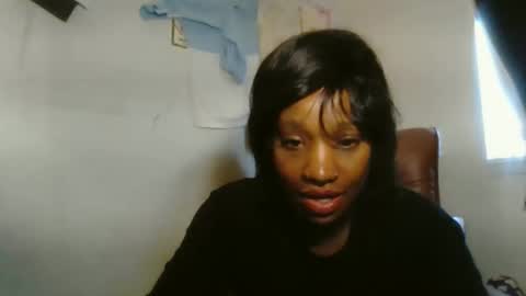 blknoranged33 online show from October 17, 3:58 pm