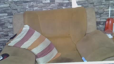 Snapshot of blonde_creamy chatting on July 14, 2:05 am blonde_creamy online show from July 14, 2:05 am