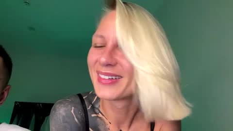 blonde_fuck_couple online show from May 31, 2:13 pm