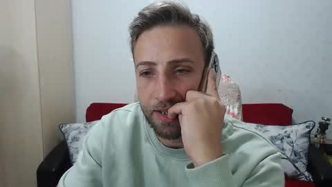 Snapshot of blondeagle chatting on October 7, 7:38 am Mr Blond online show from October 7, 7:38 am