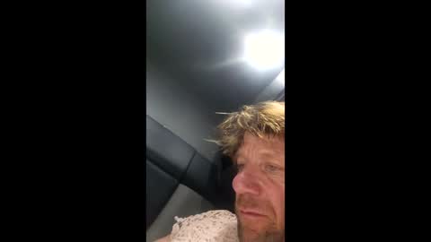 Snapshot of blondeboi72 chatting on March 4, 5:13 am blondeboi72 online show from March 4, 5:13 am